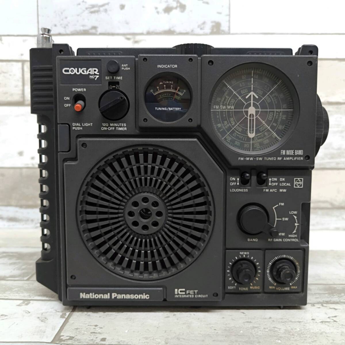 National Panasonic ナショナル パナソニック RF-877 COUGAR No.7 クーガー BCLラジオの画像1