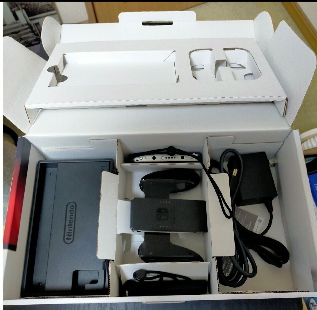 ニンテンドースイッチ本体 ＋周辺機器一式 _画像3