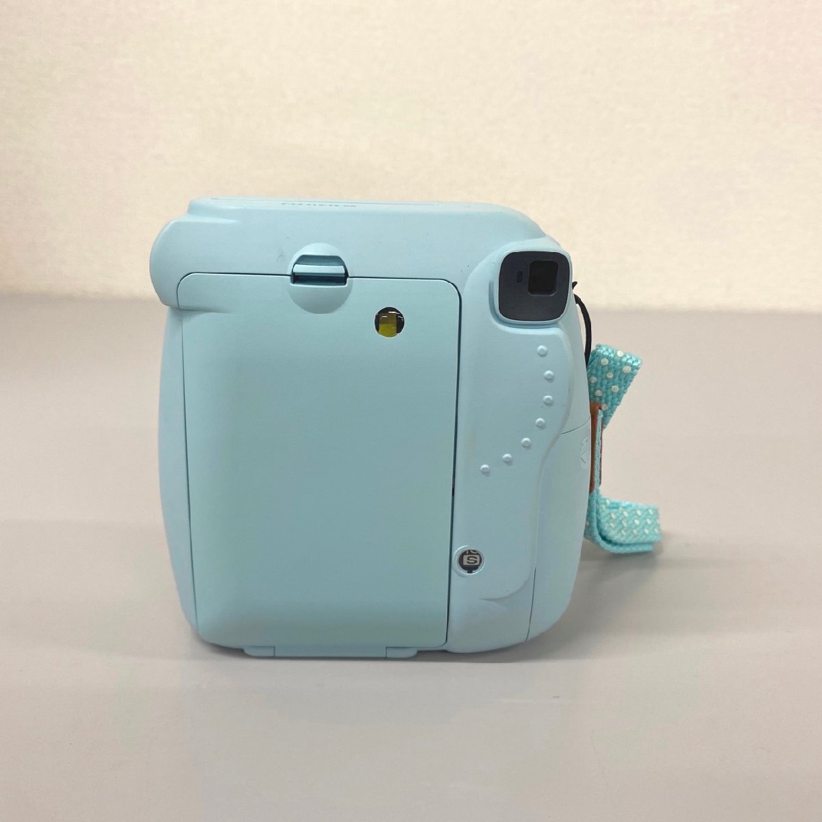 □FUJIFILM　インスタントカメラ「チェキ」　instax mini 8　/USED　δ□_画像4