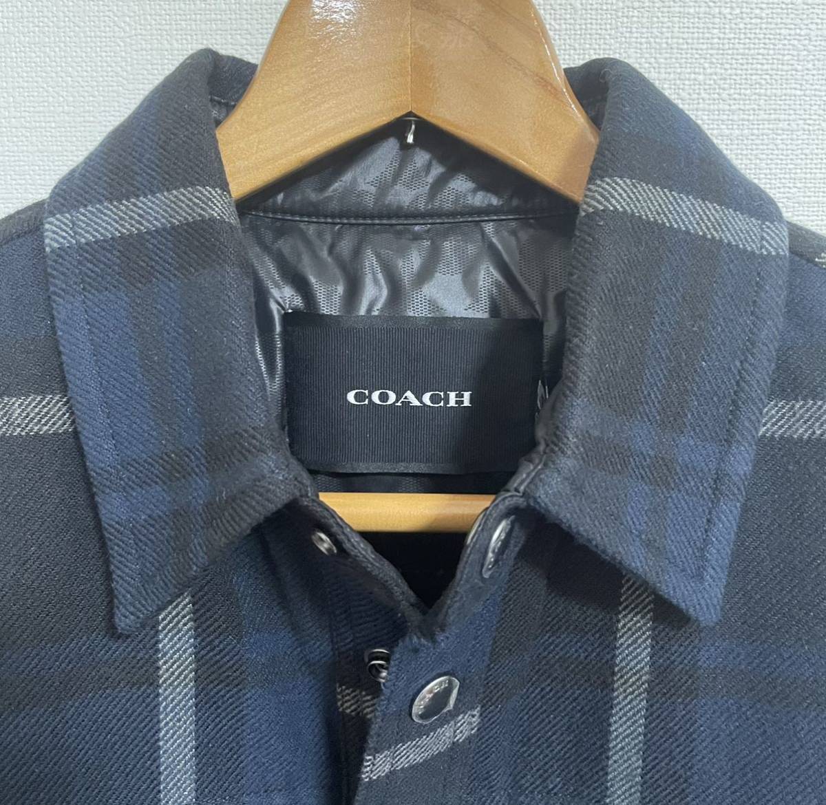 未使用　COACH　コーチ　キルティング　タータンチェック柄　ジャケット　ダウン羽毛入り　アウター　上着　ブルゾン　メンズ_画像3