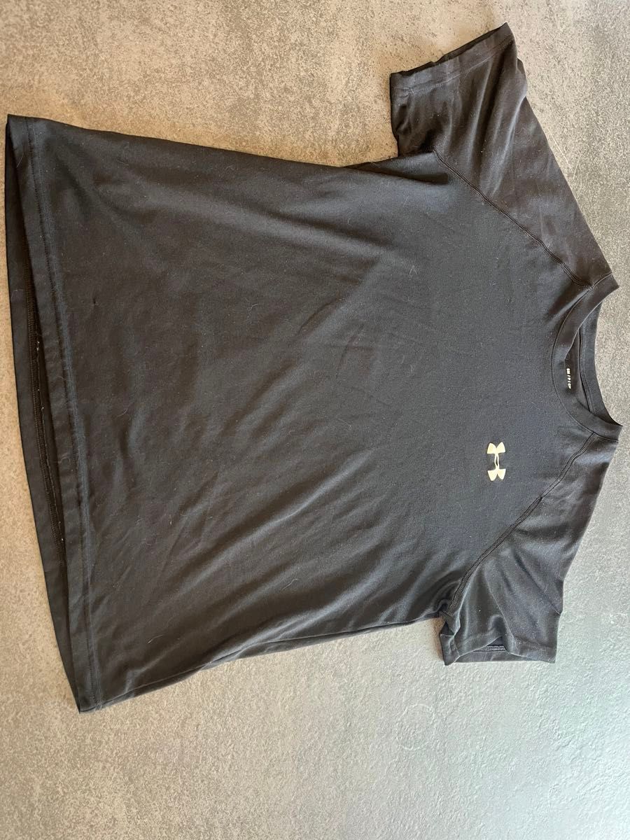 アンダーアーマー　underarmour Tシャツ　2着セット　SM トレーニングシャツ　ジム