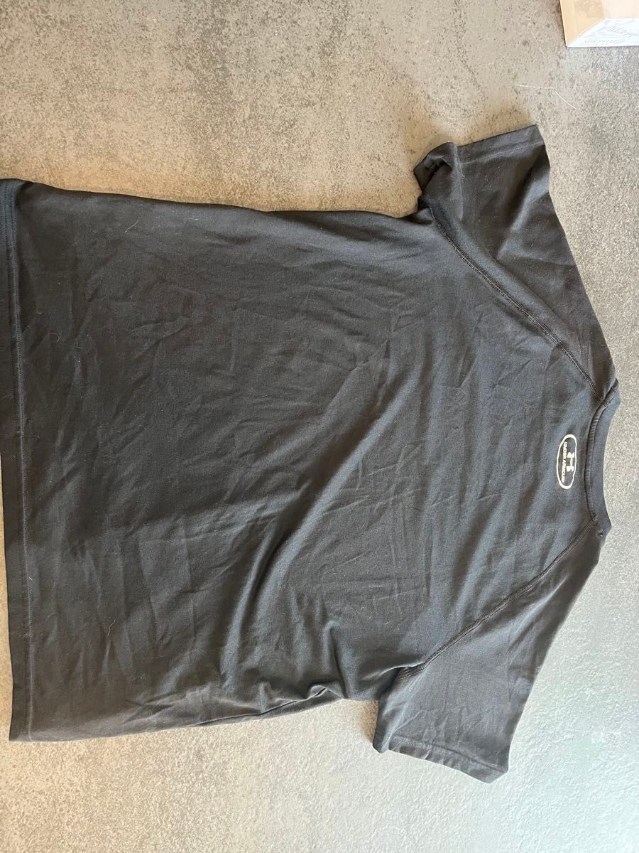 アンダーアーマー　underarmour Tシャツ　2着セット　SM トレーニングシャツ　ジム