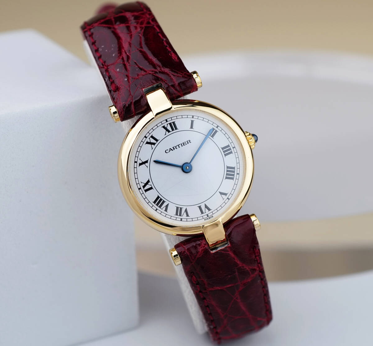 美品 カルティエ ヴァンドーム ルイ カルティエ 18KYG ローマン SM Cartier 