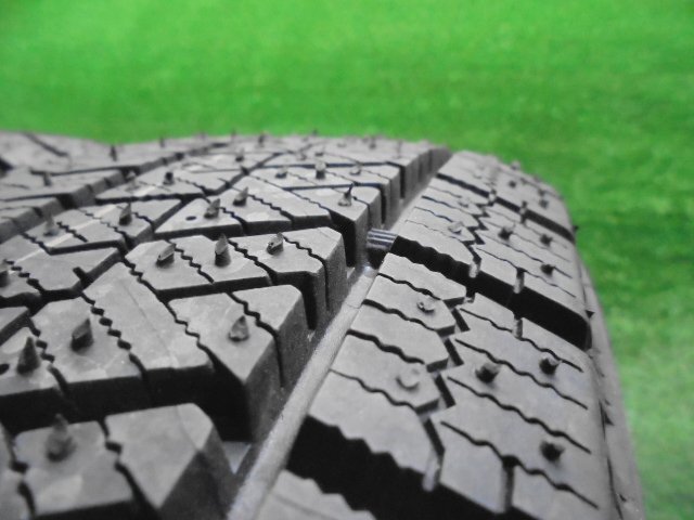 5EW113BE11 ) 送料無料 新品 未使用品 2021年製 165/70R14 ブリヂストン ブリザック VRX2 14インチスタッドレスタイヤ2本セット_画像5