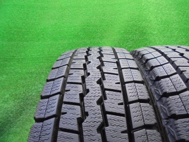 5EQ247BE14) 送料無料 バリ山 2021年製 155/80R14 88/86N LT ダンロップ ウインターマックスSV01 14インチスタッドレスタイヤ2本セット_画像2