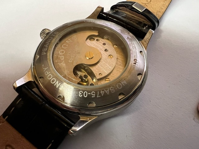  Snoopy *Snoopy*PEANUT* самозаводящиеся часы * обратная сторона крышка каркас * наручные часы * не использовался товар * Hokkaido ..