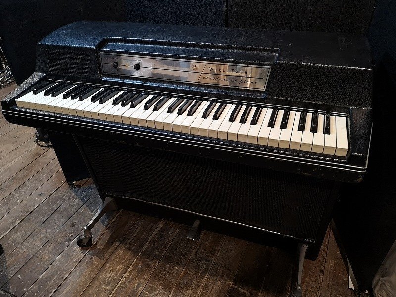 ■価格応談!!■下取OK!!★Wurlitzer 203W ウーリッツァー Electric Piano エレクトリック・ピアノ ビンテージ 64鍵 三大エレピ！ G1K22214の画像1