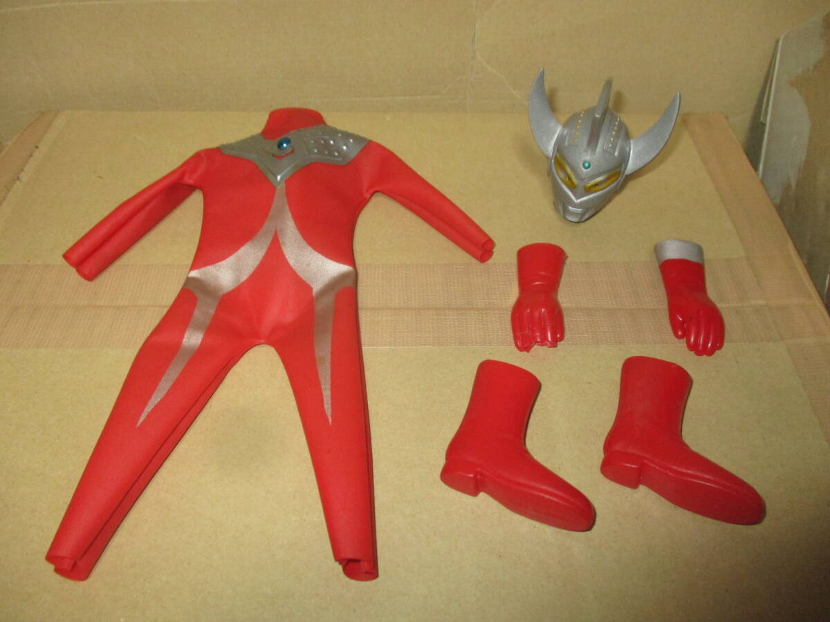 右手袋に傷み　変身サイボーグ　変身セット　ウルトラマンタロウ　スタンダード版_画像1