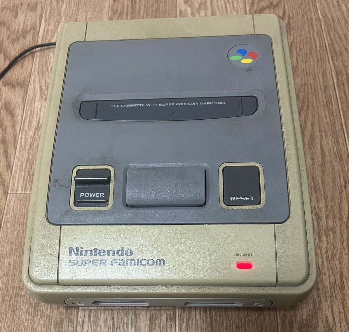 【昭和レトロ】任天堂 Nintendo スーパーファミコン SHVC-001 ソフト付き 通電確認済み ジャック_画像2