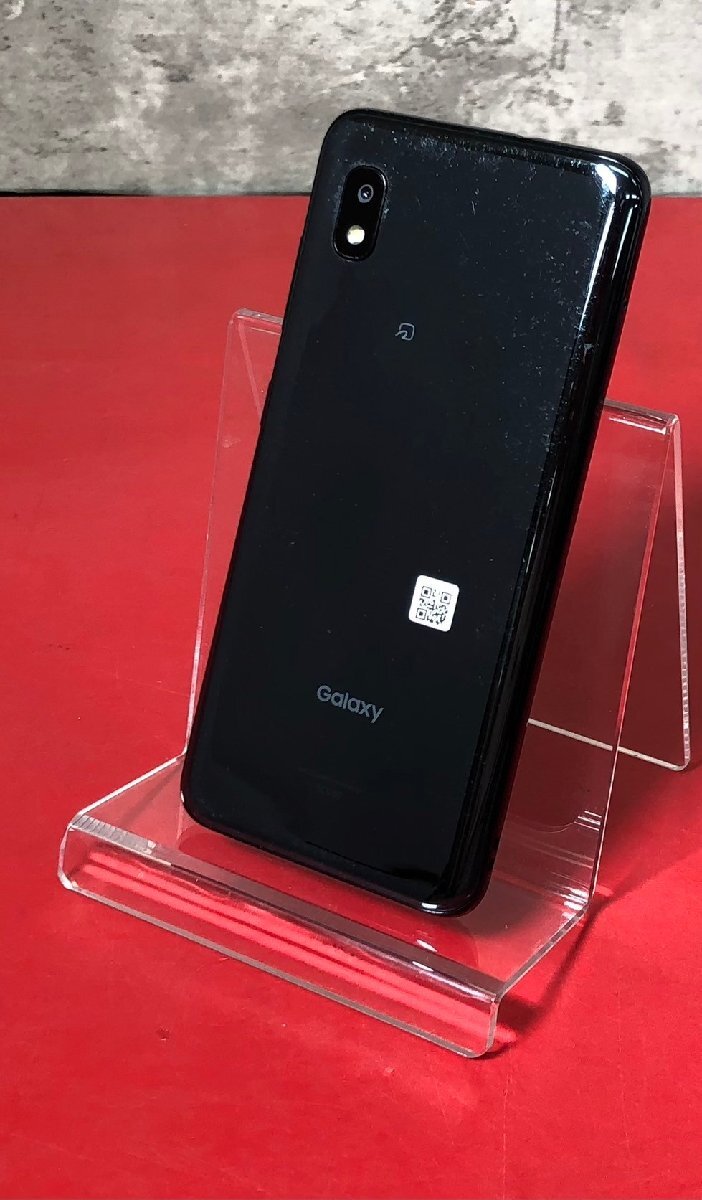 1円～　SAMSUNG Galaxy A21 シンプル SCV49 / 64GB / ブラック / Android 11 / 5.8型 (1560×720) / au 判定〇 / One UI Ver.3.1 / 80%以上_画像1