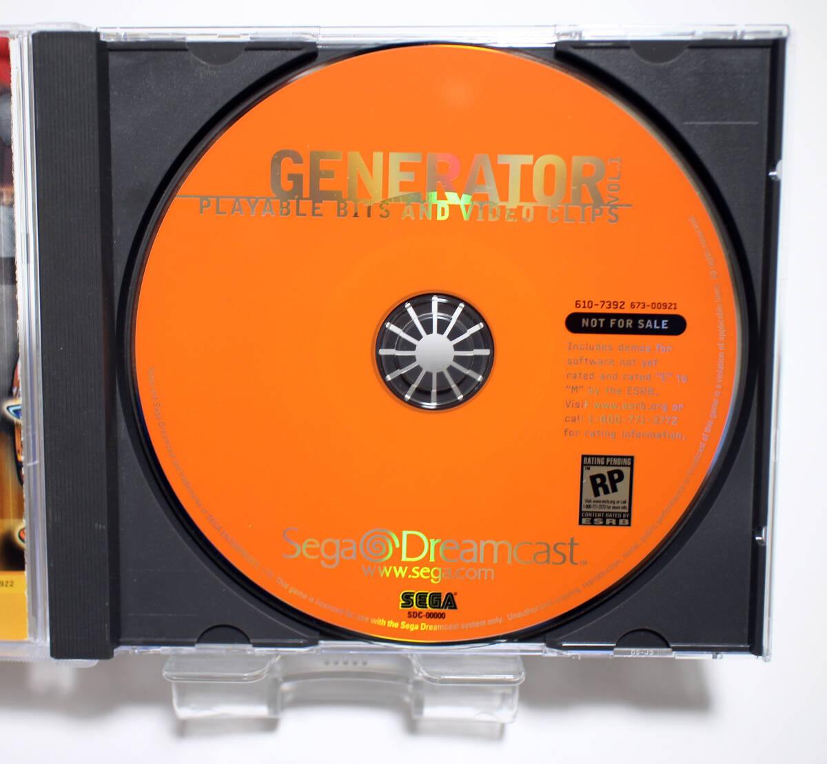 Sega Dreamcast GENERATOR Vol.1 PLAYBLE BITS AND VIDEO CLIPS　ドリームキャスト北米版ゲーム体験版・ビデオクリップ集　中古　送料無料_画像2