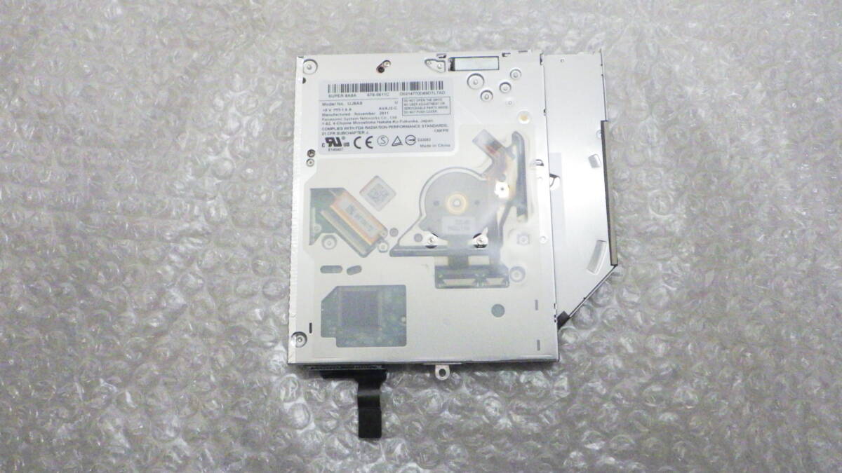 新入荷　Panasonic DVDスーパーマルチドライブ UJ8A8 ケーブル821-1247-A付 SATA スロットイン型 MacBook 13” A1278など用　中古動作品　_画像2