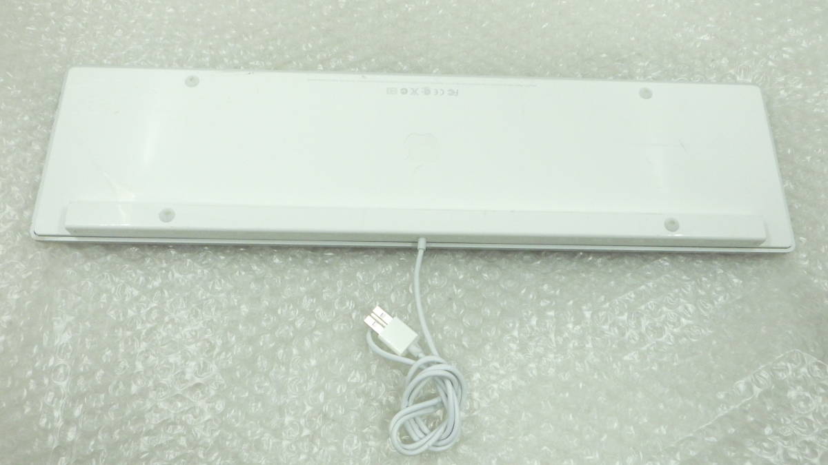 複数在庫 訳あり Apple 純正 USBキーボード A1243 日本語 テンキー付き  現状動作品 の画像2