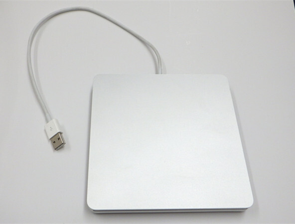 新入荷 APPLE USB 外付けDVDスーパードライブ A1379 中古動作美品の画像1
