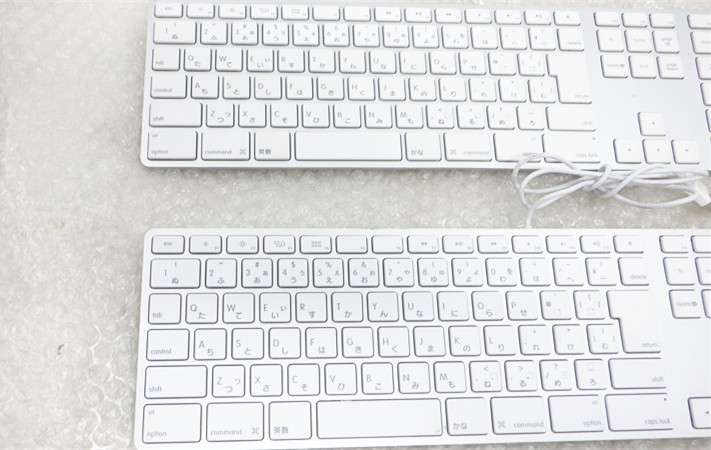 複数在庫 訳あり Apple 純正 USBキーボード A1243 日本語 テンキー付き  2台セット 中古動作品 の画像4