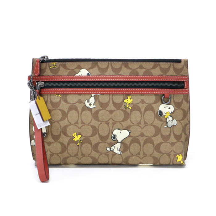  Coach COACH clutch bag PVC leather Snoopy CE712 tablet case khaki ( beige ) multicolor beautiful goods used maz01016