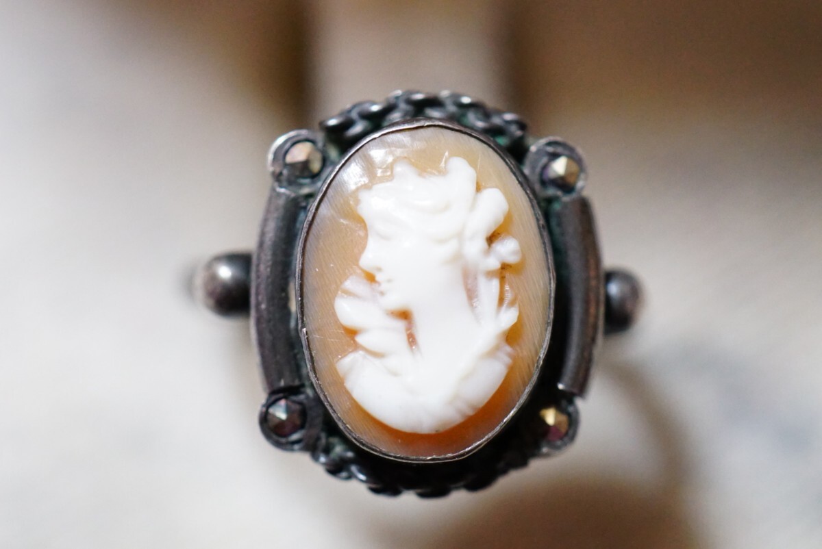 1242 海外製 カメオ マーカサイト リング 指輪 ヴィンテージ アクセサリー SILVER 800刻印 アンティーク 人像 貴婦人 装飾品の画像1