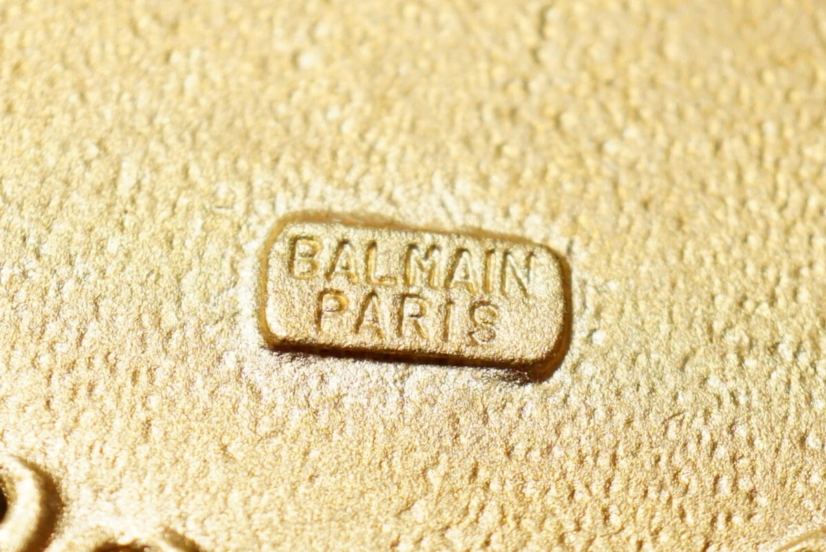 1596 BALMAIN/バルマン 海外製 ゴールドカラー ブローチ ヴィンテージ アクセサリー アンティーク 装飾品_画像4