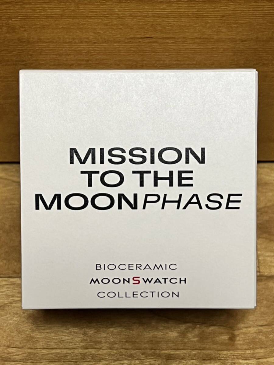 新品未使用 Snoopy x OMEGA x Swatch BIOCERAMIC MoonSwatch Mission To The Moonphase Whiteムーンスウォッチ スヌーピーの画像2