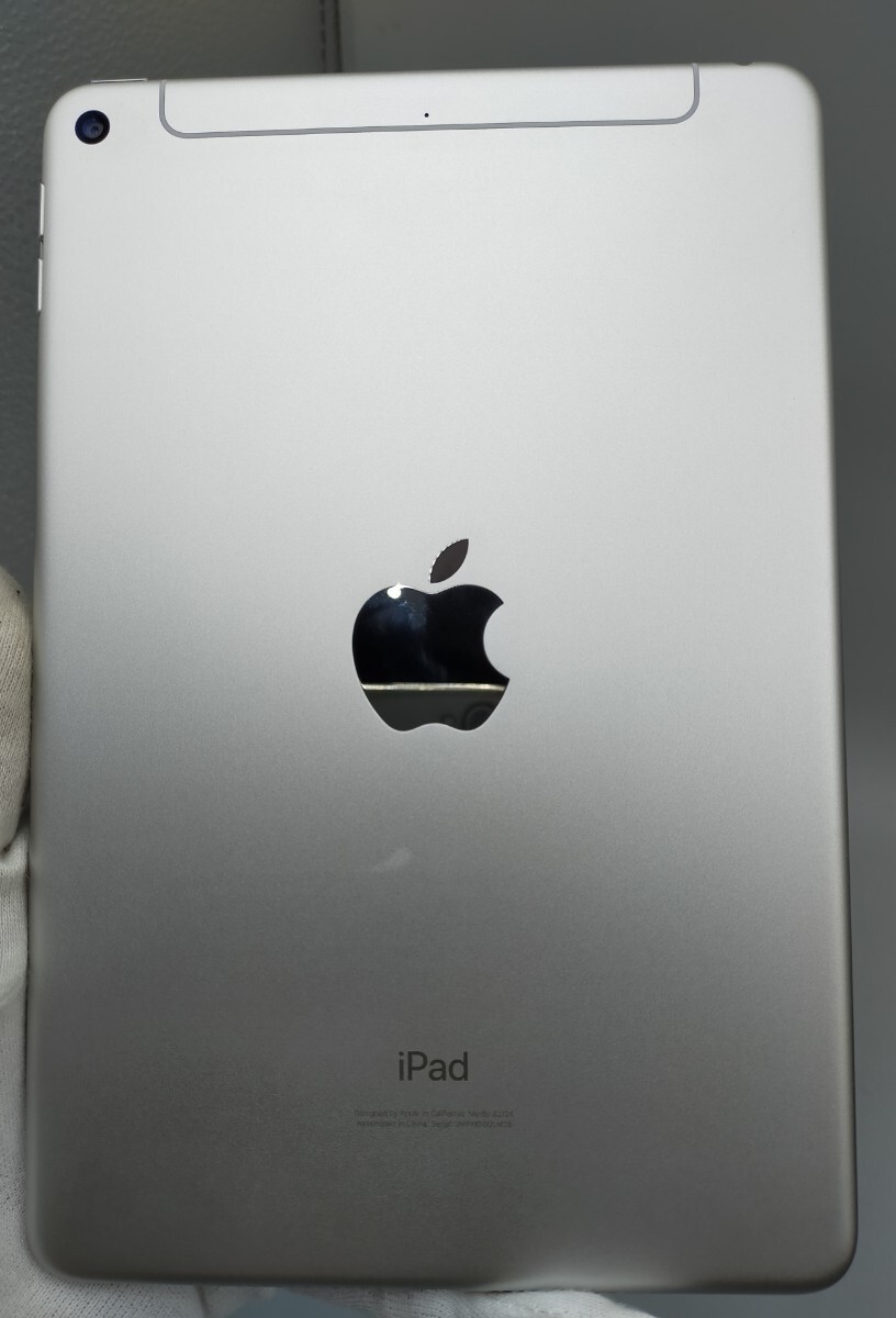 ☆Apple iPad mini 7.9インチ 第5世代 64GB MUX62J/A Wi-Fi+cellularモデル シルバーsoftbank ネットワーク利用制限〇 IMEI353178101446778の画像3