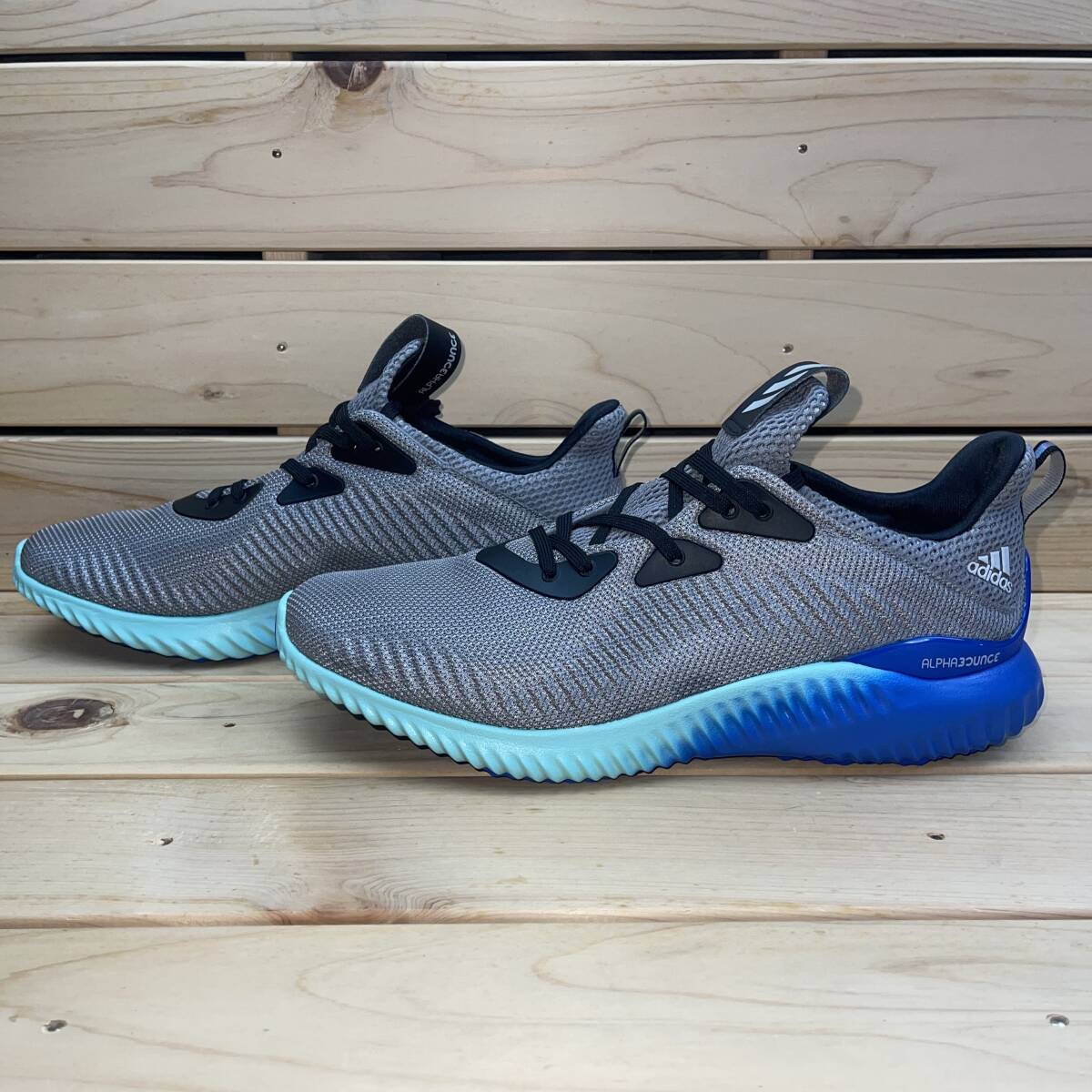 1円 スタート アディダス 26cm アルファ バウンス 1 m グレー ブルー 税込定価11000円 adidas ALPHA BOUNCE 1 m メンズ スニーカーの画像4