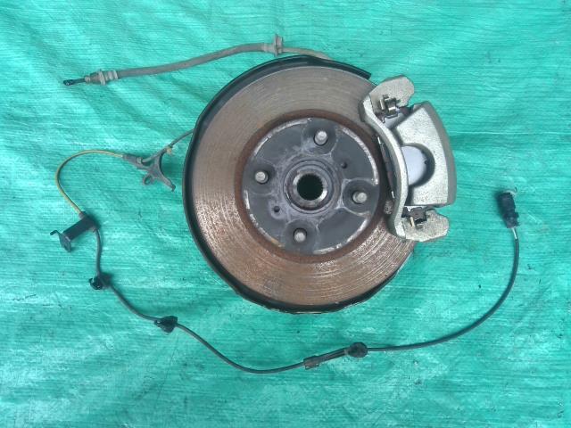  Corolla Axio DBA-NRE160 right front knuckle hub ASSY 040 43211-52050