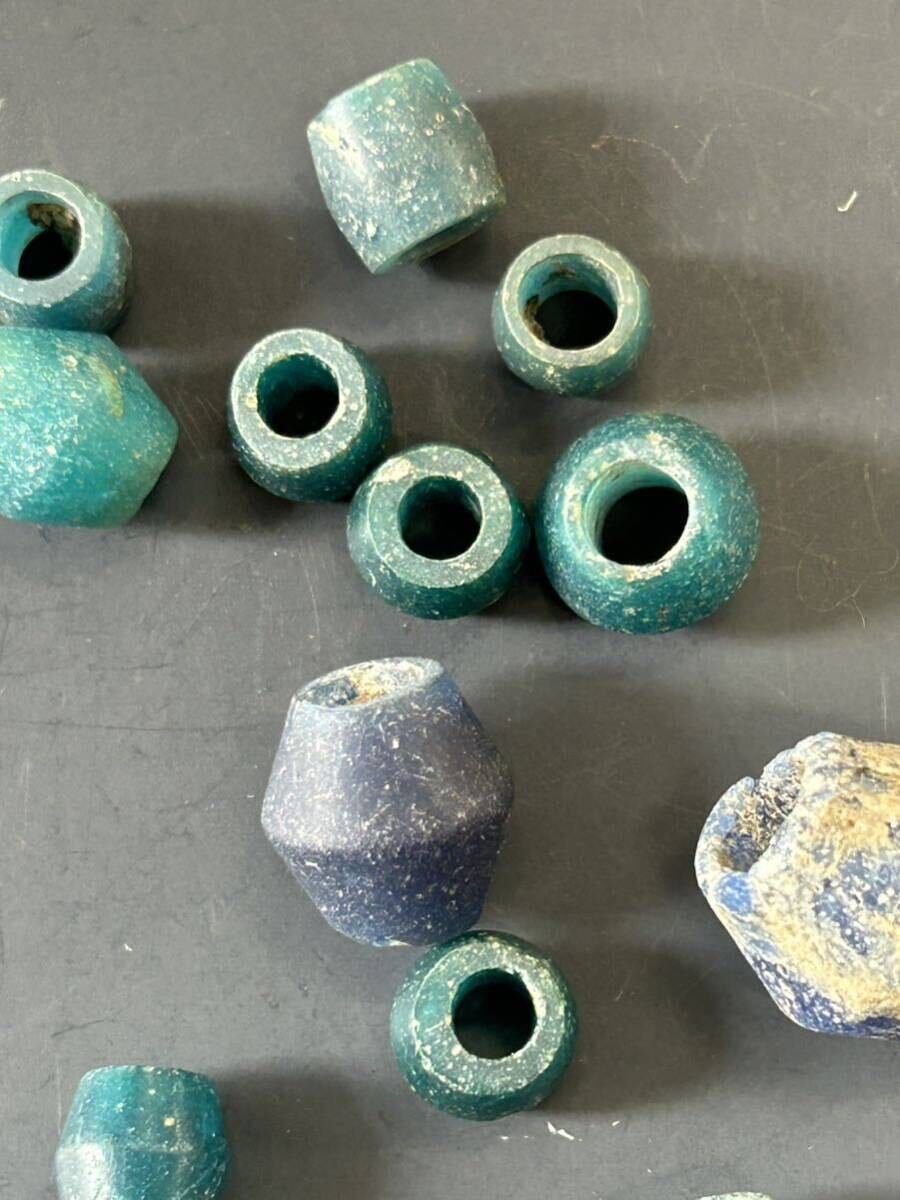トンボ玉　バンチェン　とんぼ玉　紀元前　古代ガラス