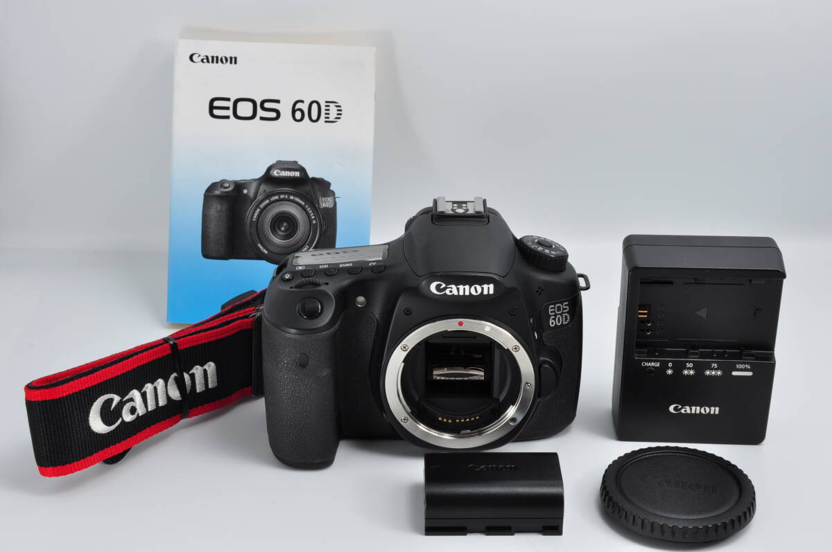 【極上美品】Canon キャノン EOS 60D デジタル 一眼レフカメラ シャッター数2,896 ストラップ 充電器付き #0199_画像2