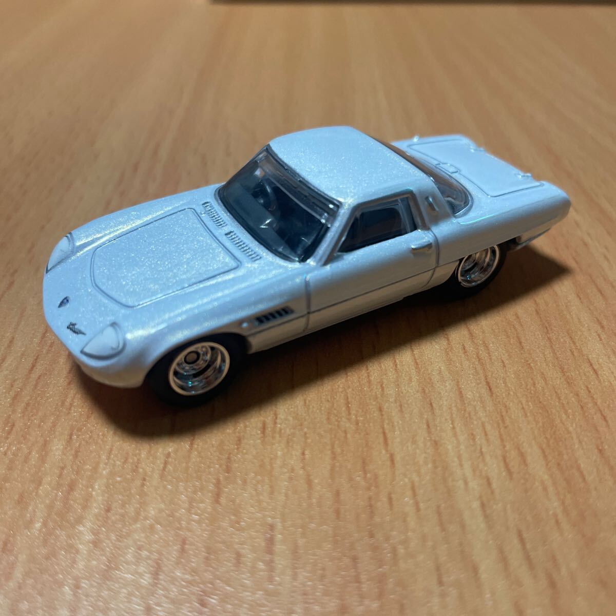 ☆ホットウィール☆ 美品 1968 マツダ コスモスポーツ ロータリーEg最初の車 リアルライド ミニカー マテル HotWheels マッチボックスの画像1