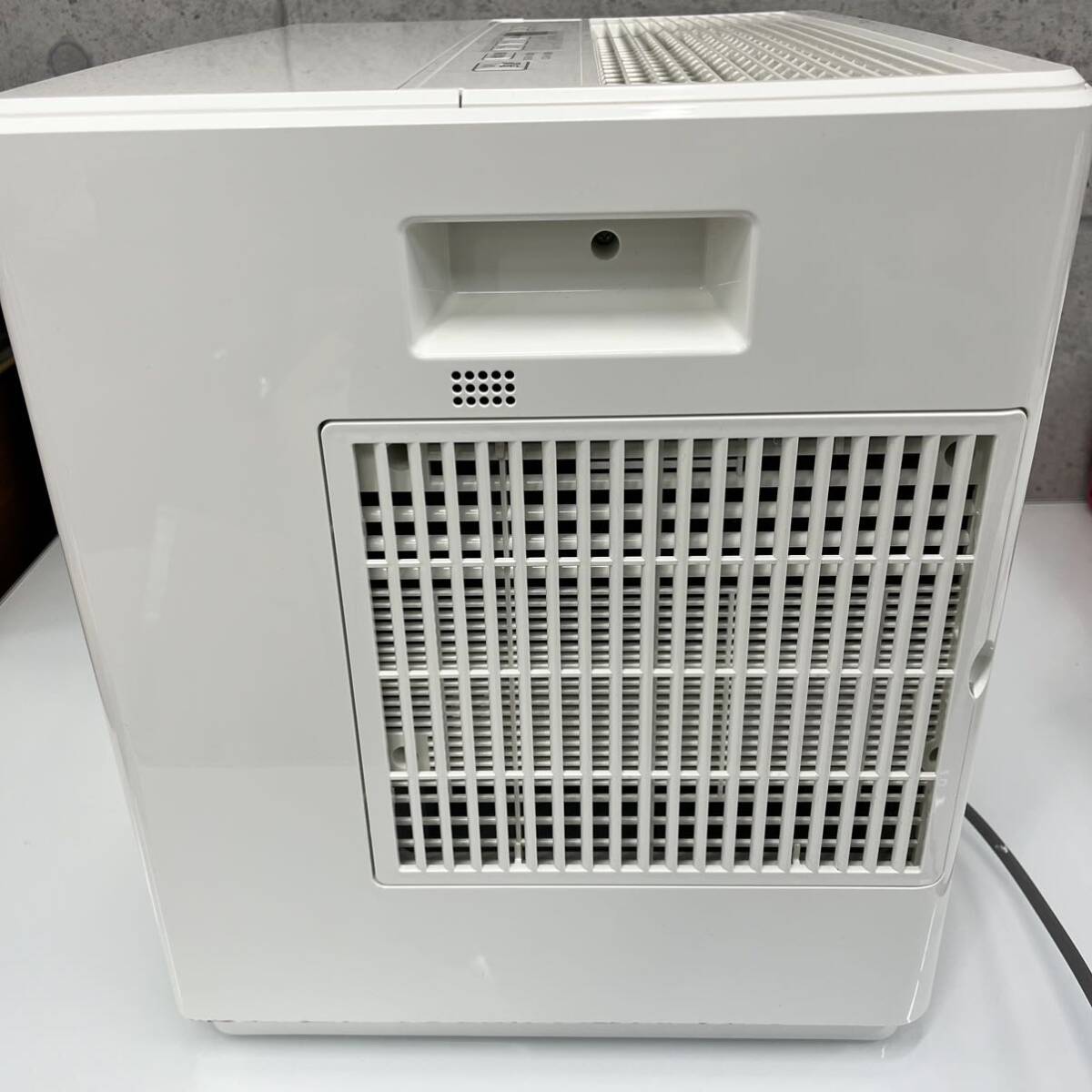☆【DAINICHI/ダイニチ】ハイブリッド式加湿器 HD-242 W ホワイト 17年製 通電確認済 加湿器 感染症対策
