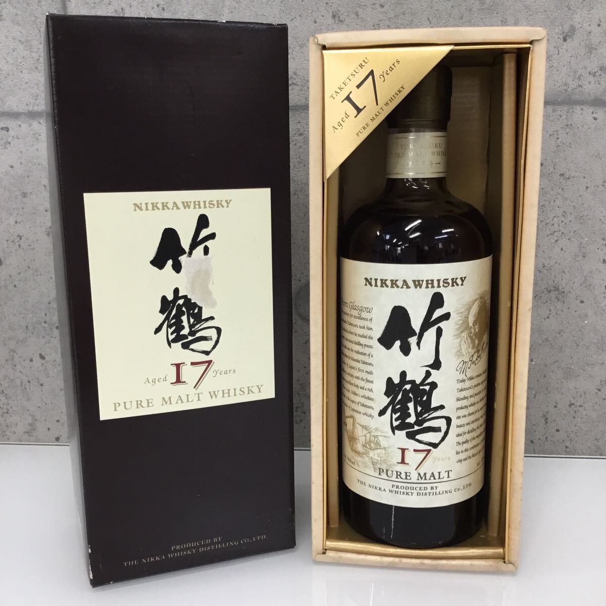 ◎【1円スタート】【未開栓品】NIKKA WHISKY 竹鶴 17年 PURE MALT/ピュアモルト 700ml 43% 保管品 ニッカ ウイスキー お酒 箱付きの画像1