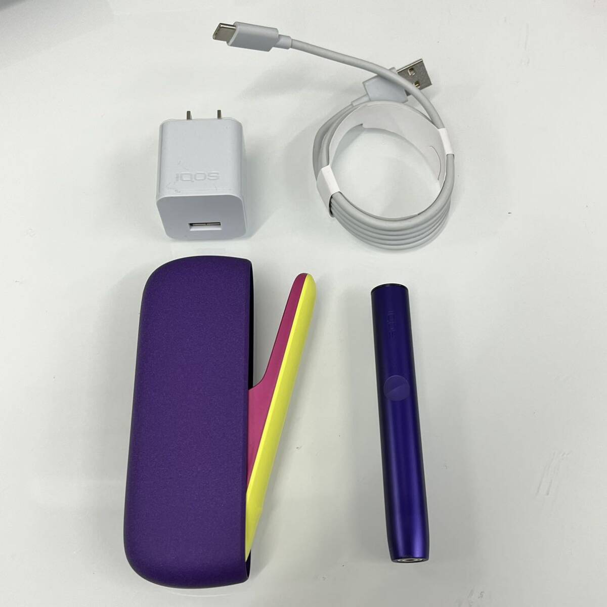 ☆【IQOS/アイコス】イルマ ILUMA 電子タバコ パープル イエロー ピンク 喫煙具 アイコスイルマ ネオンカラー 限定色 通電確認済の画像1