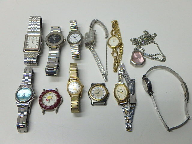 【1241】☆レディース腕時計ジャンク 12コ [ナイキ、シチズン、ラドー・・・etc ☆の画像1