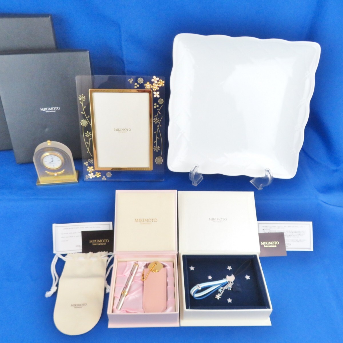  unused equipped summarize Mikimoto square plate 22cm photo frame put clock strap lip brush & mirror out box attaching equipped 0505-069