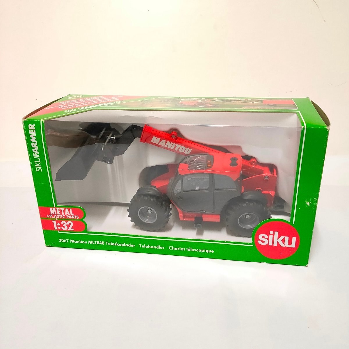 ボーネルンド SIKU ジク 3067 Manitou マニトウ MLT840 テレハンドラー 1/32 ミニカー　040901/SR26S_画像1