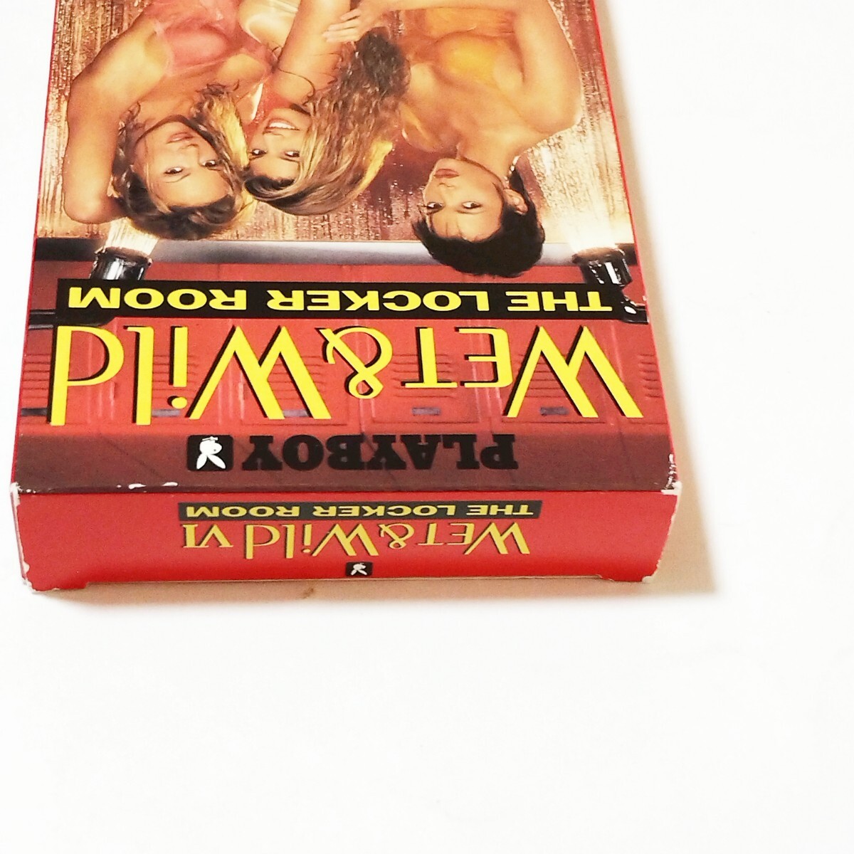 ★激レア★ VHS プレイボーイ PLAYBOY PLAYMATE WET ＆ Wild THE LOCKER ROOM　 女性　海外　洋書　グラビア　セクシー 女優　ブロンド_画像5