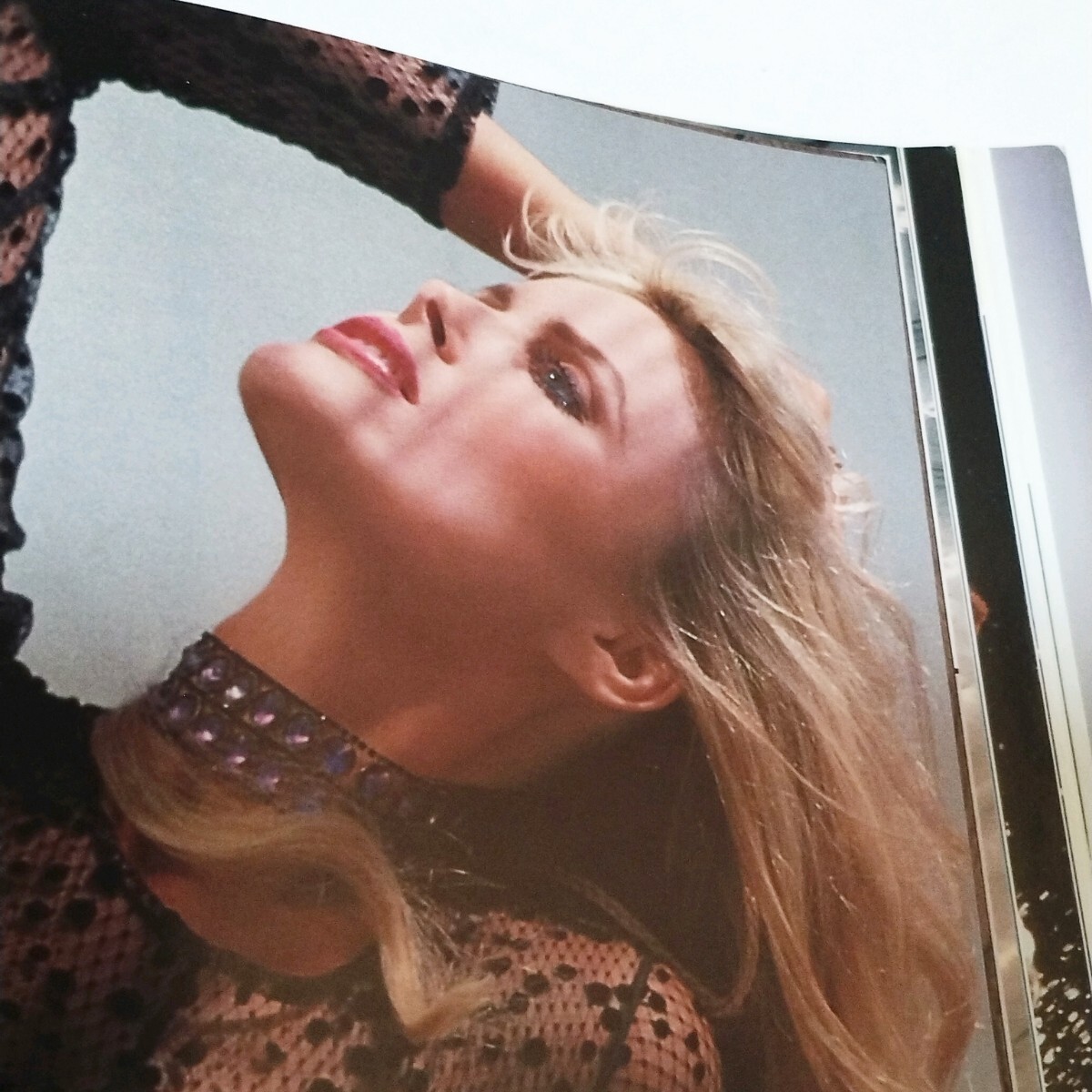 e プレイボーイ PLAYBOY  1993年5月号 雑誌  女性 海外 洋書 グラビア セクシー 女優 ブロンド 金髪 成人の画像9