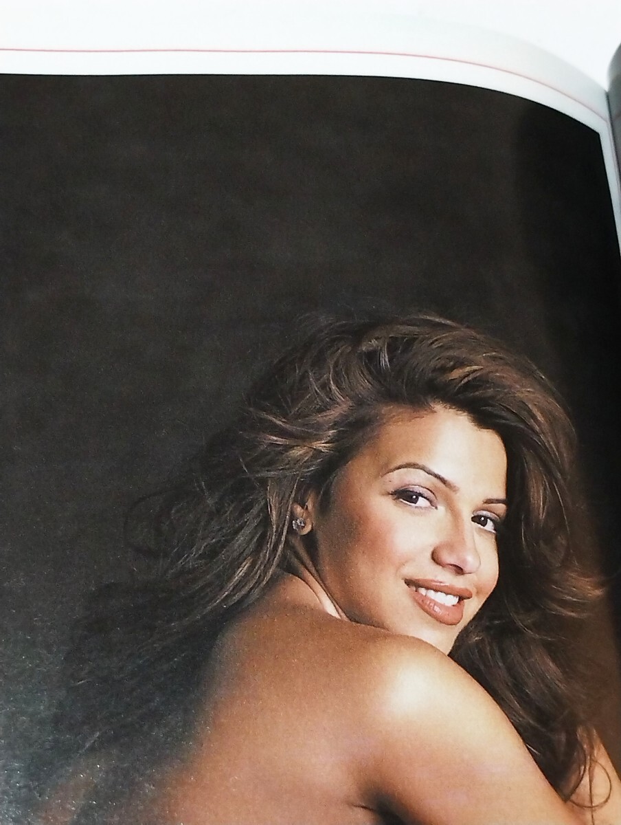 e プレイボーイ PLAYBOY  2006年7月号 雑誌  女性 海外 洋書 グラビア セクシー 女優 ブロンド 金髪 成人の画像10