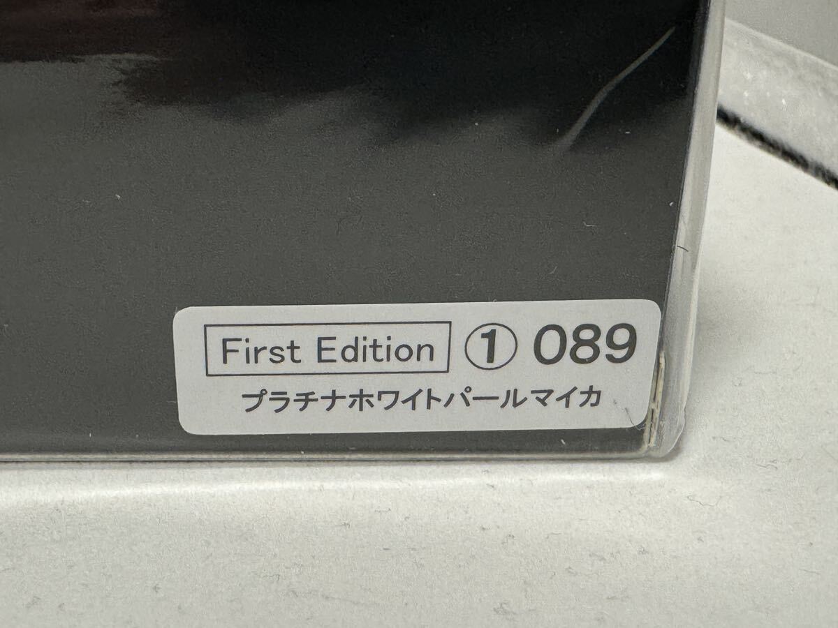 トヨタ 新型 ランドクルーザー 250 First Edition 1/30 カラーサンプル ミニカー プラチナ ホワイトパール マイカ 089 TOYOTA ランクルの画像2