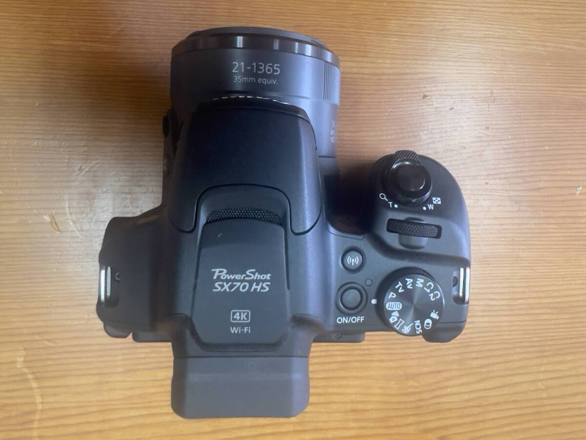 【美品】Canon PowerShot SX70 HS【互換バッテリーチャージャー バッテリー2個おまけ付き】の画像3
