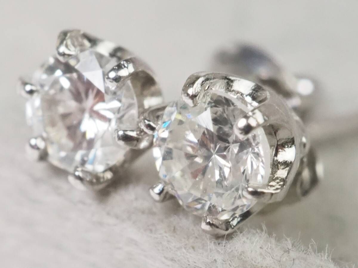 【3657E】Pt900プラチナ 天然ダイヤモンド 計0.30ct/0.15ct/0.15ct/0.8g ピアス_画像4