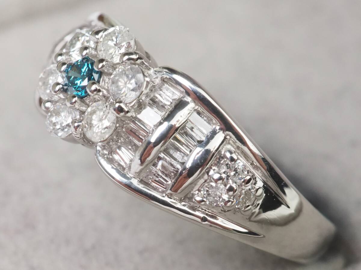 【3736P】Pt900プラチナ 天然ブルーダイヤモンド 天然クリアダイヤモンド 計0.60ct/0.05ct/0.55ct/5.7g リング 指輪 ♯14の画像4