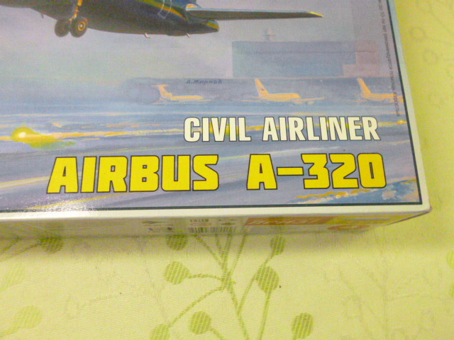  unopened not yet constructed goods hard-to-find ZVEZDAzbezda1/144 air bus A320aero float Russia aviation plastic model 