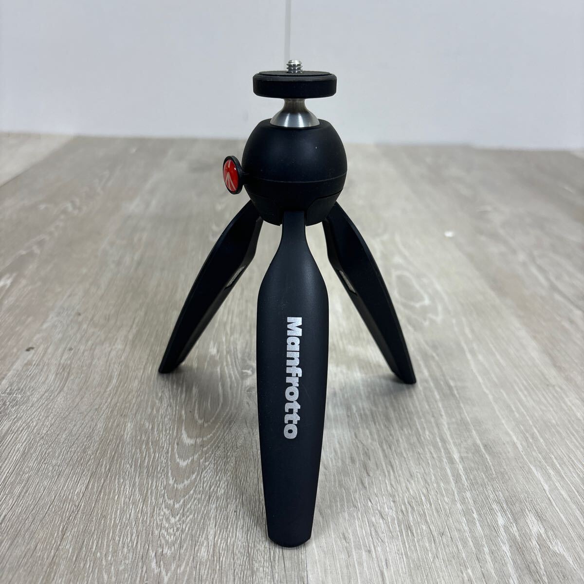 60 Manfrotto マンフロット MTPIXI-B S/N RAF73600 ミニ三脚　自撮り棒　コンデジ　アクションカメラ Gopro アクセサリー 動画 