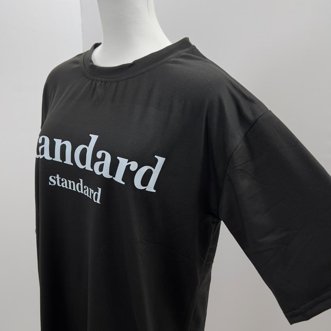 【新品・L】ロングTシャツ　ワンピース　黒　ロゴ　ゆったり　トップス　レディース　ブラック　ロングTシャツワンピース　1903