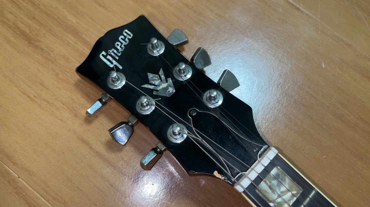 グレコ Gneco グネコロゴ セミアコ ギター ハードケース キー付き 星ペグ ジャンクの画像3