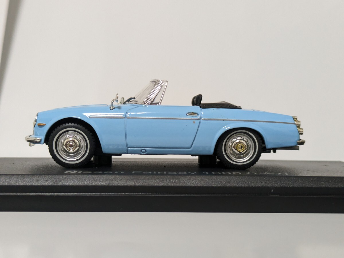 アシェット 国産名車コレクション 1/43 日産 フェアレディ 1600 1967の画像4