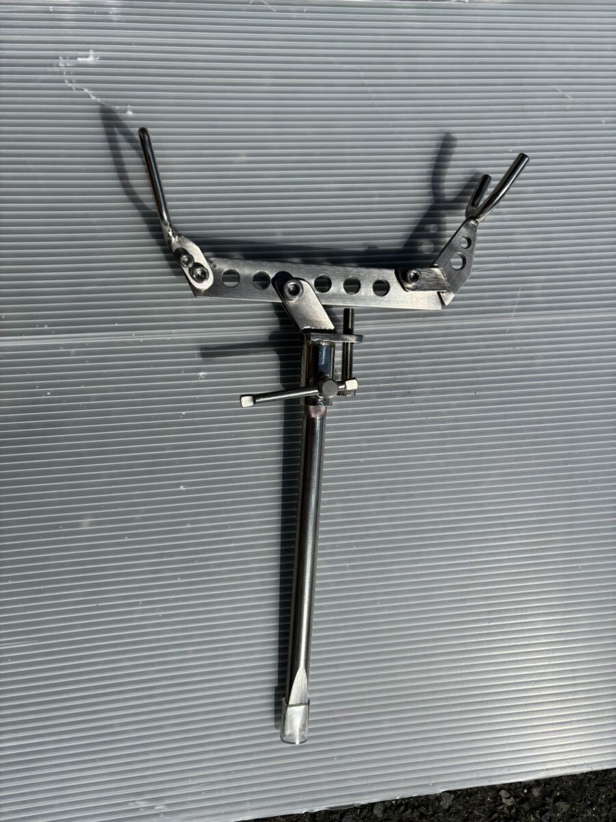 釣具工房 MUGEN ムゲン ピトン 竿受 石鯛 本石クチジロ クエ アラ スジアラ 超美品(竿受け)|売買されたオークション情報、Yahoo!オークション(旧ヤフオク!) の商品情報をアーカイブ公開 - オークファン(aucfan.com)