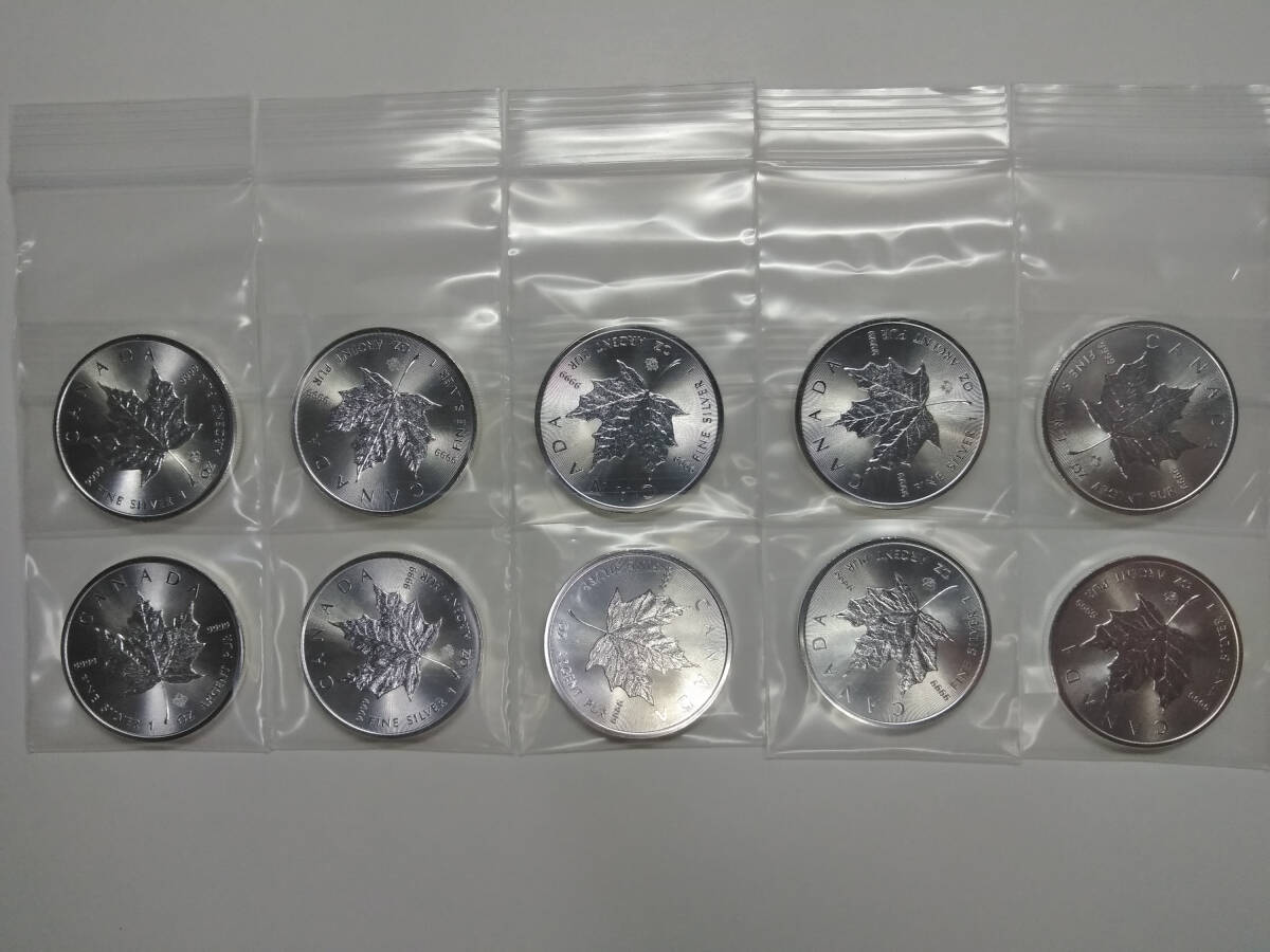 ★ 未使用品 純銀 FINE SILVER メイプルリーフ銀貨 2014 10枚セット ケースなし メイプル銀貨 2014年発行 銀地金 資産保全用 送料無料 ★の画像1