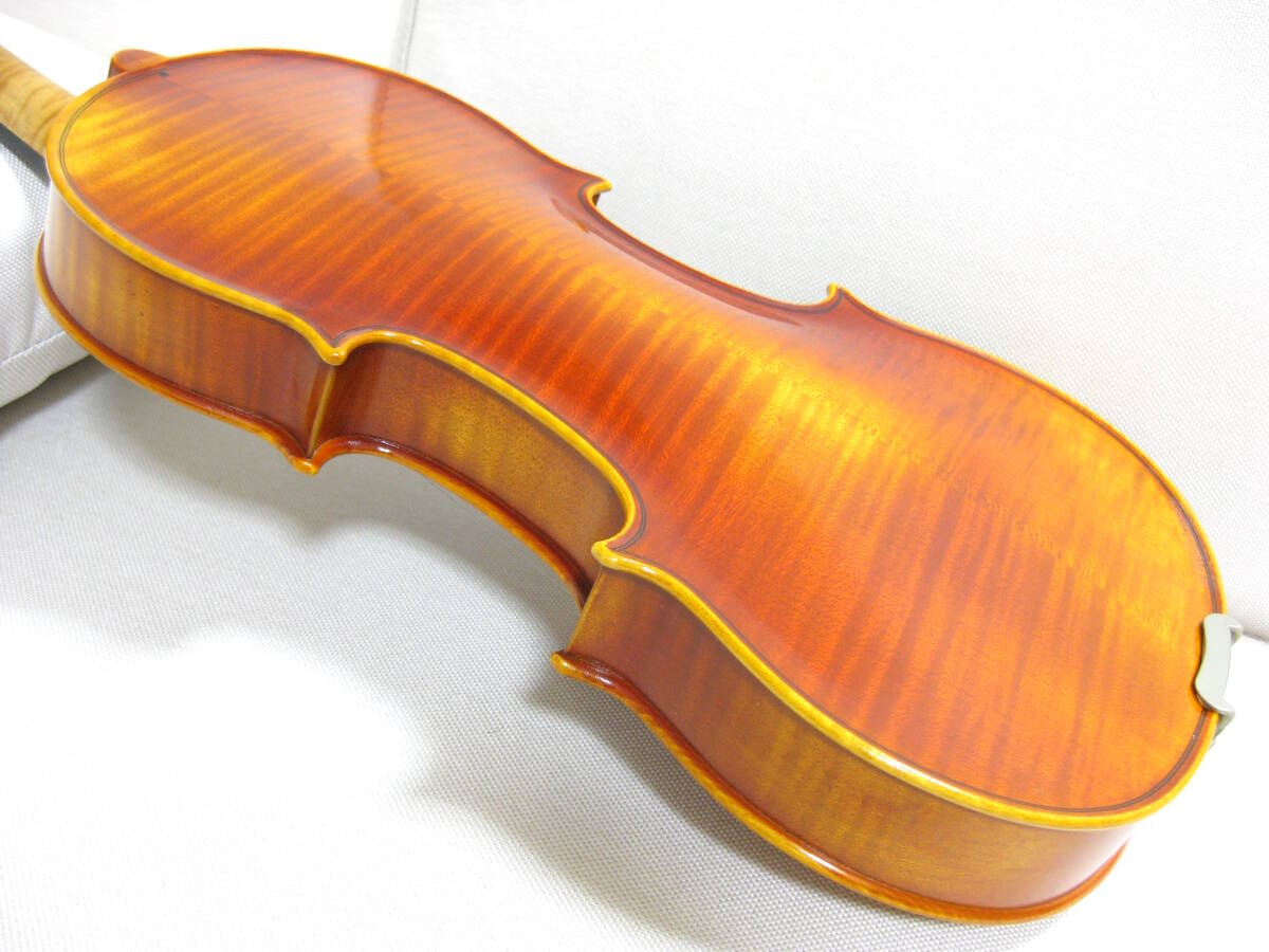 【国産希少上位機種】 Shiro Suzuki 特No.6 バイオリン 4/4 メンテナンス・調整済み_画像4